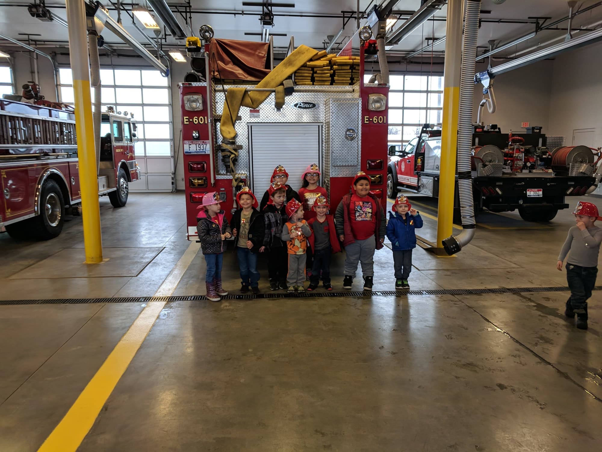 Children visiting the Payette Fire Station and meeting the crew